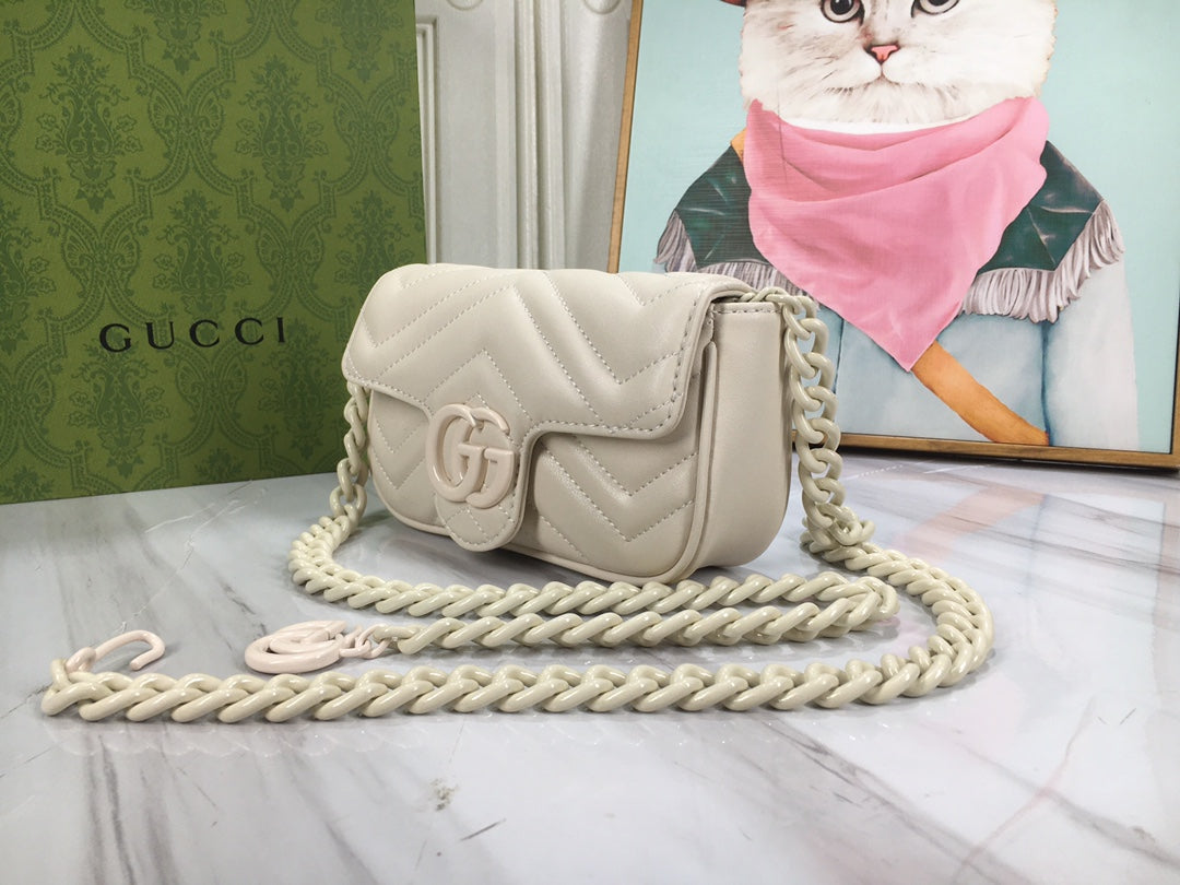 Chic & Stylish Bags