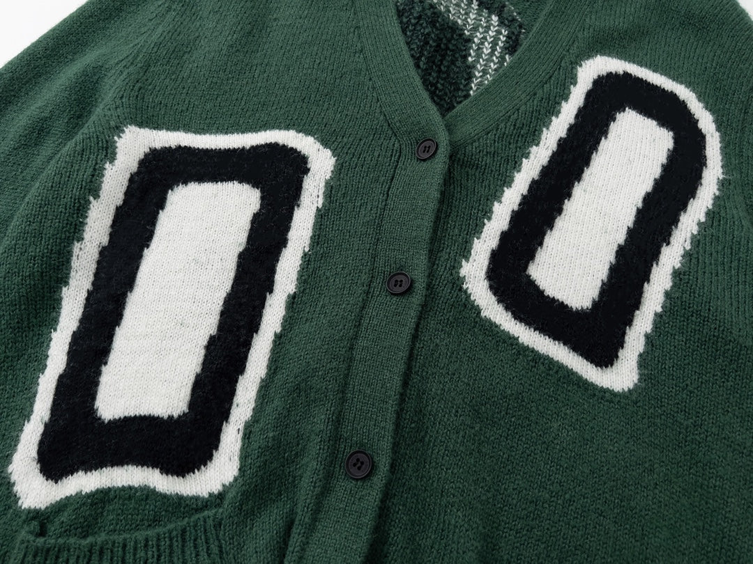 MINIMALIST STREET STYLE