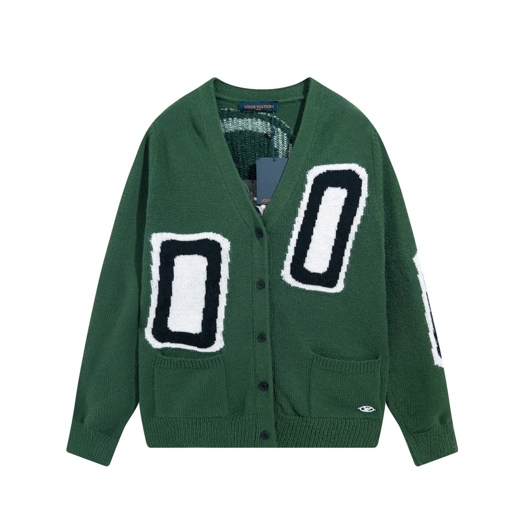 MINIMALIST STREET STYLE