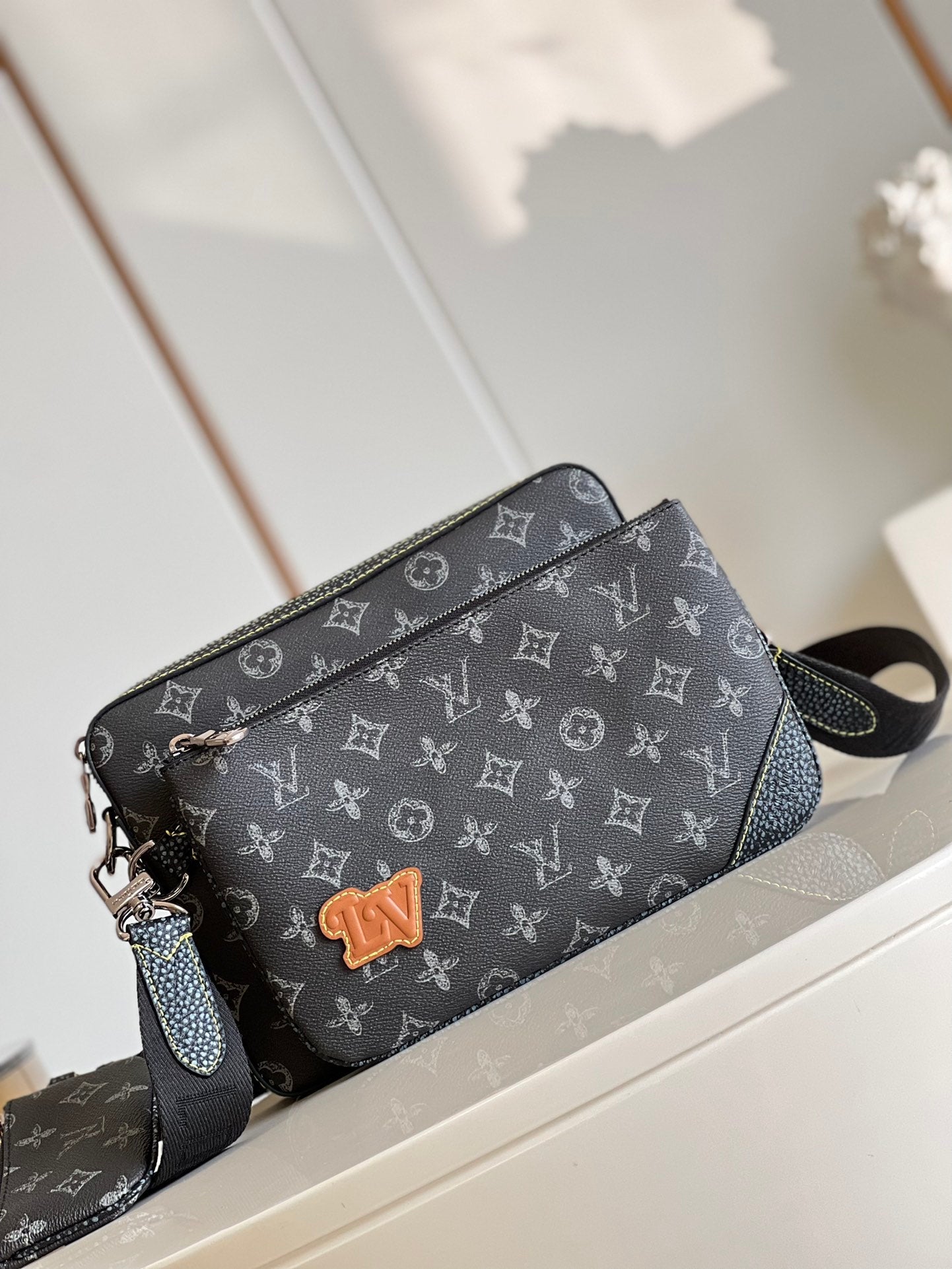 Chic & Stylish Bags