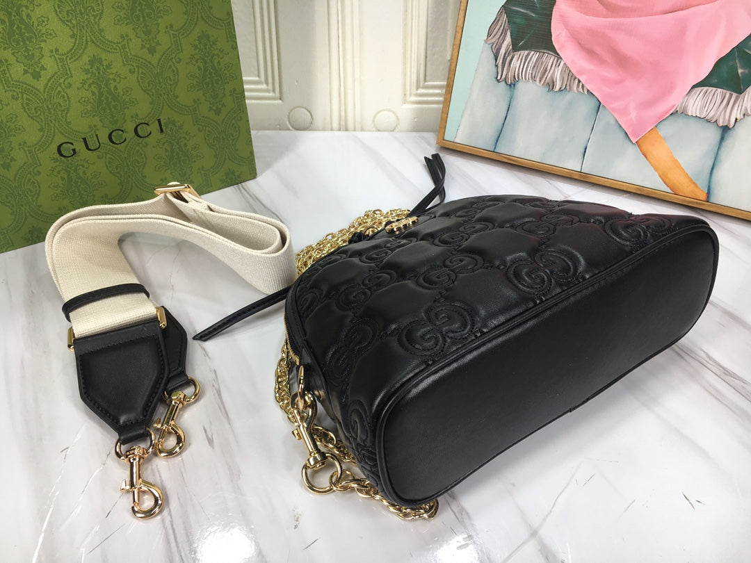Chic & Stylish Bags