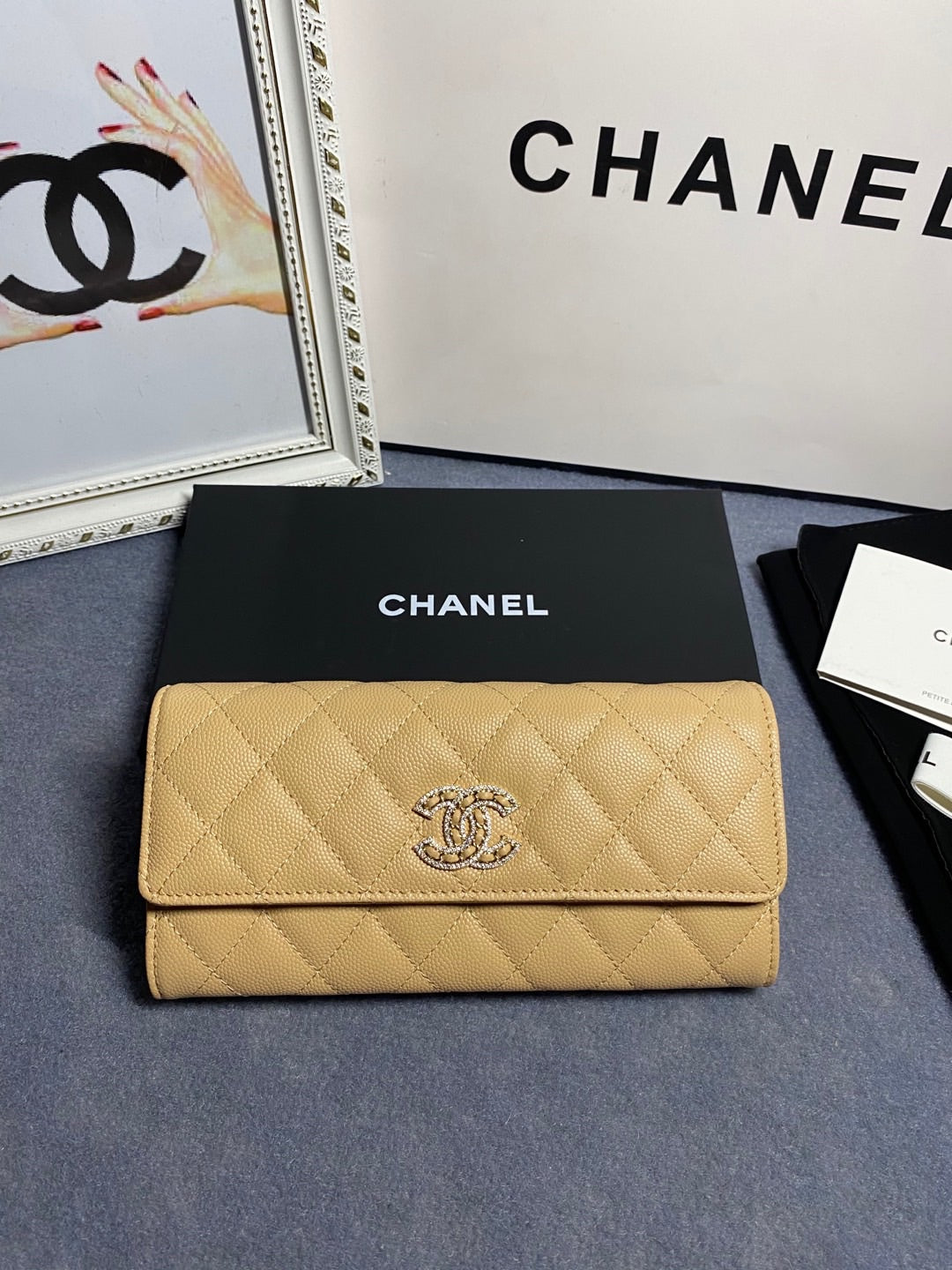 Chic & Stylish Bags