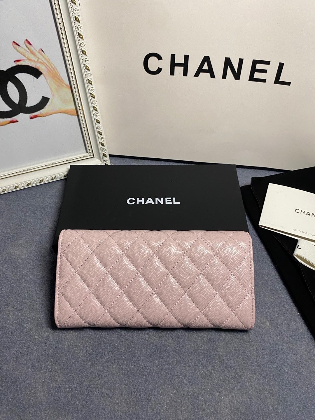 Chic & Stylish Bags