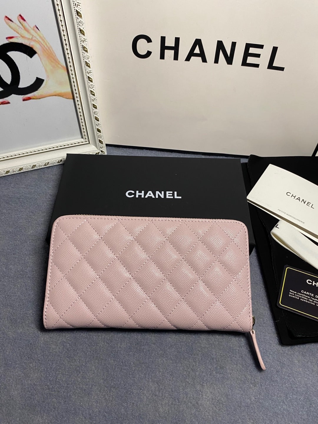 Chic & Stylish Bags