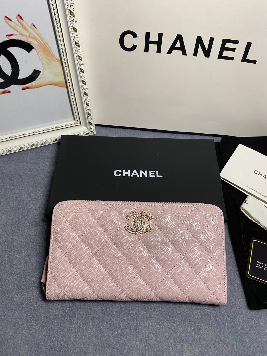 Chic & Stylish Bags