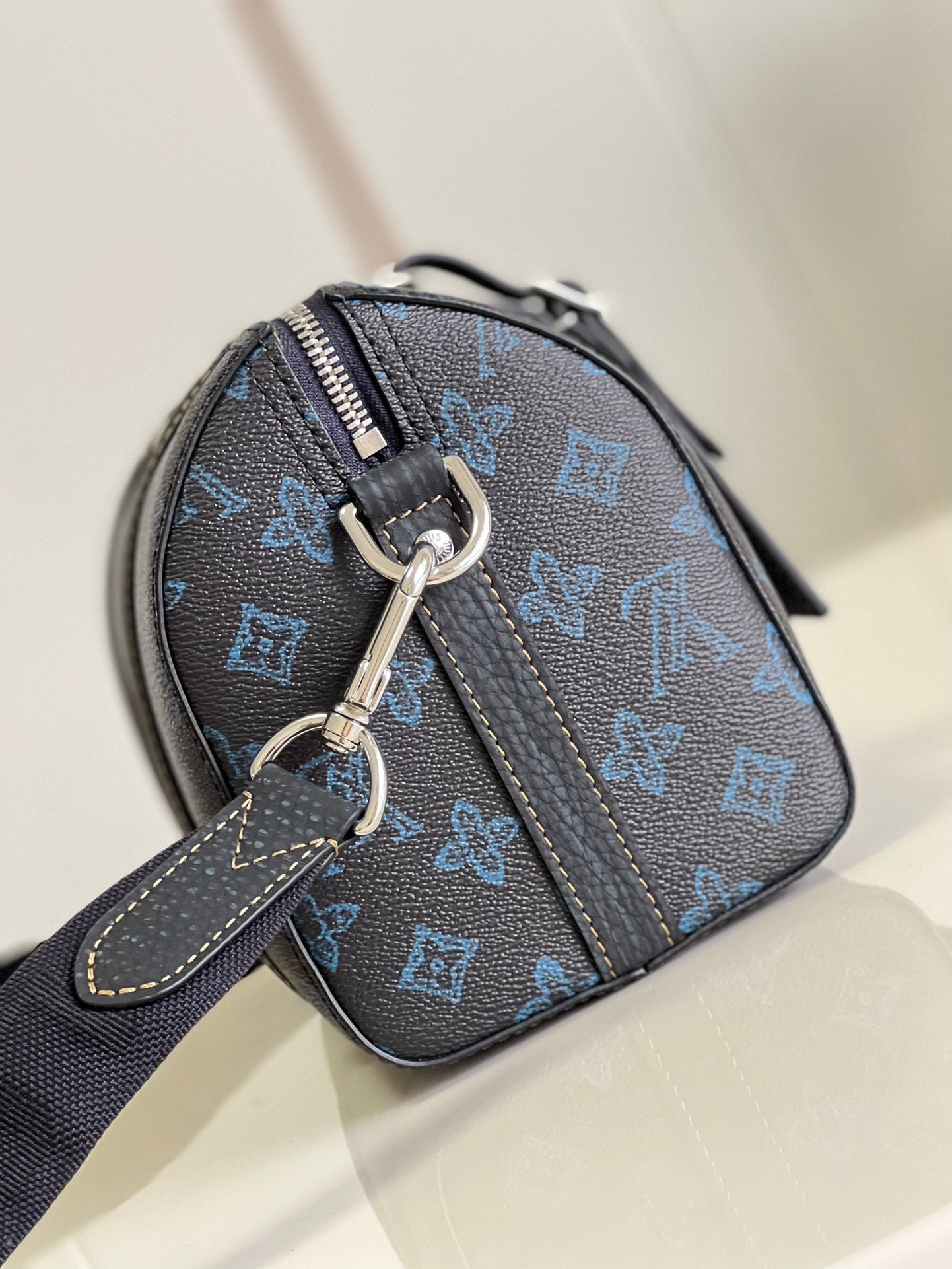 Chic & Stylish Bags