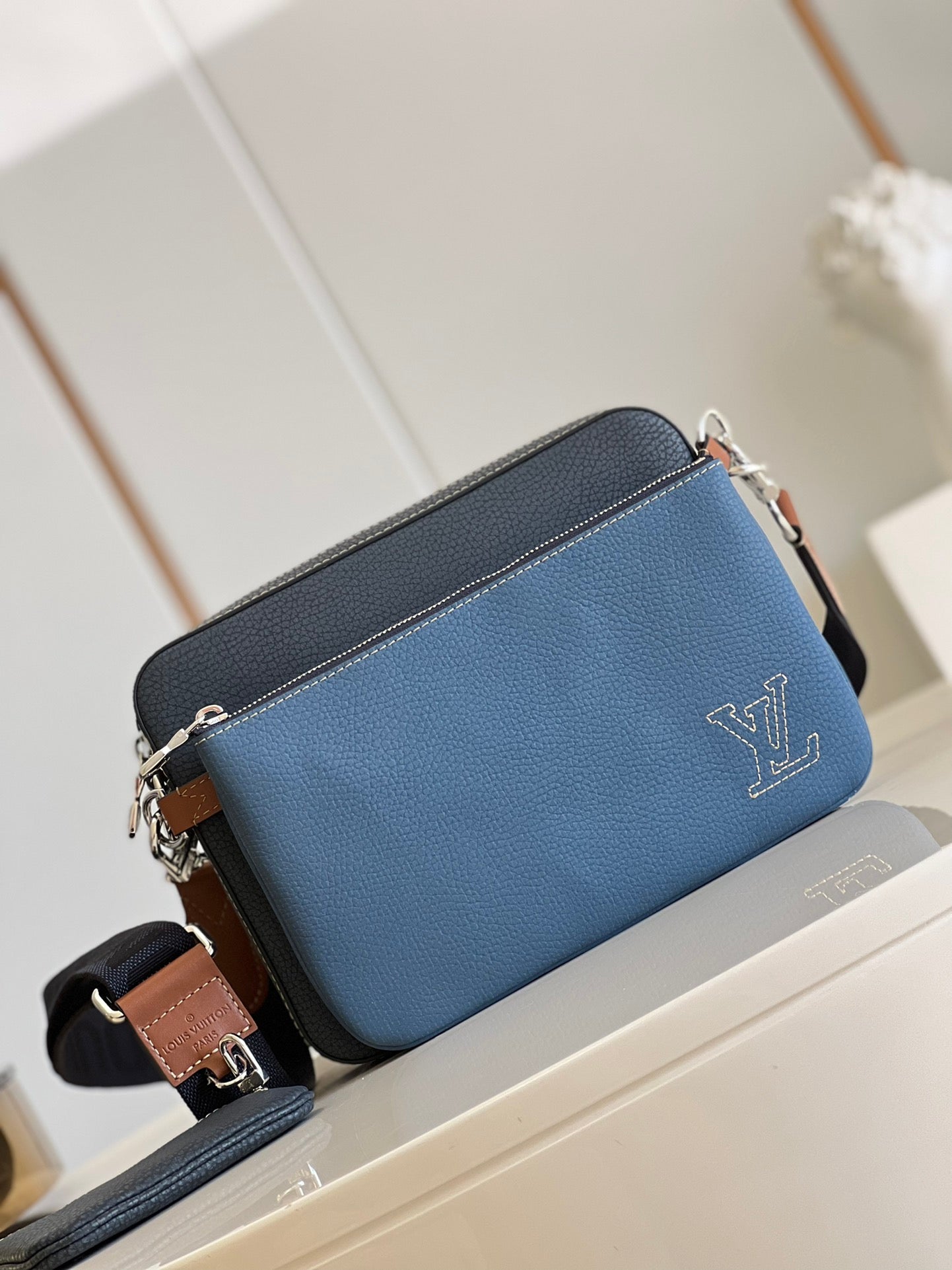 Chic & Stylish Bags