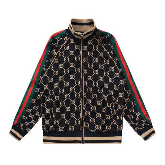 MINIMALIST STREET STYLE