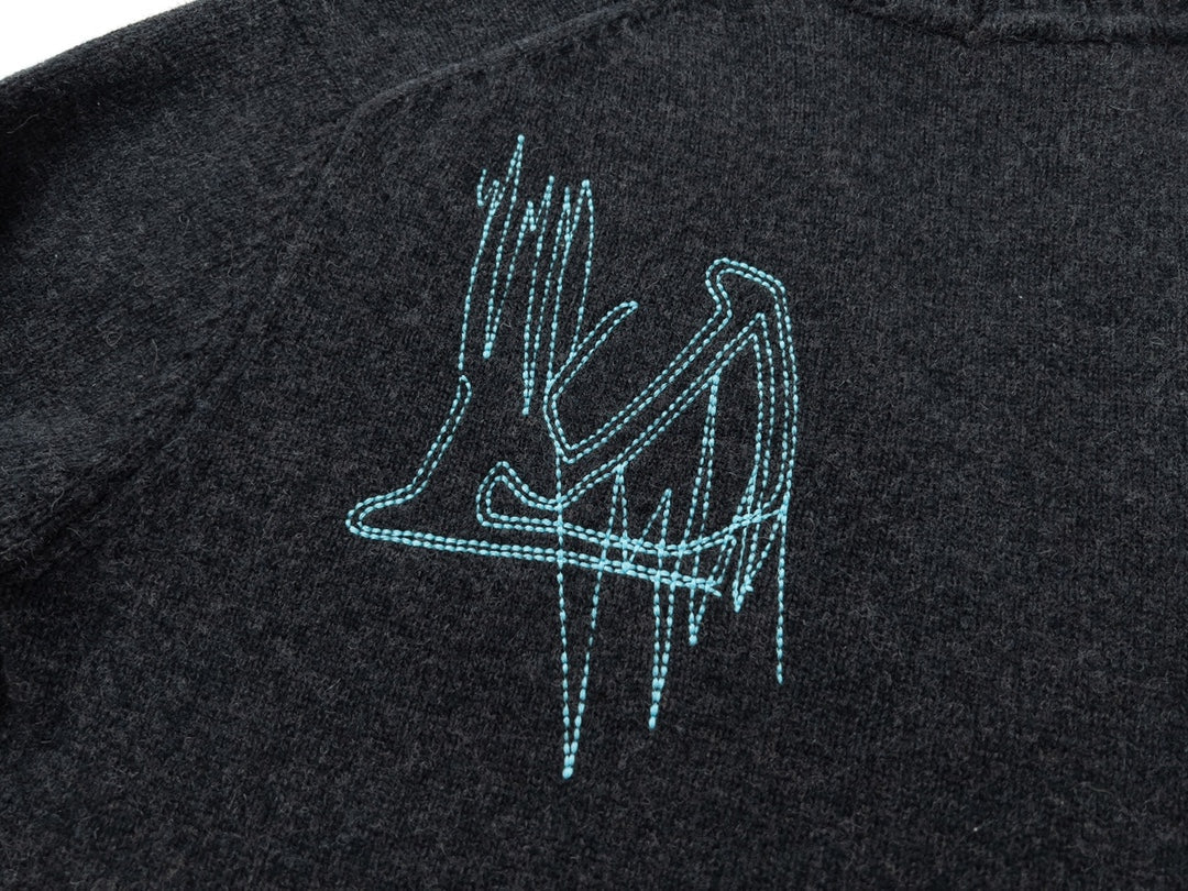 MINIMALIST STREET STYLE