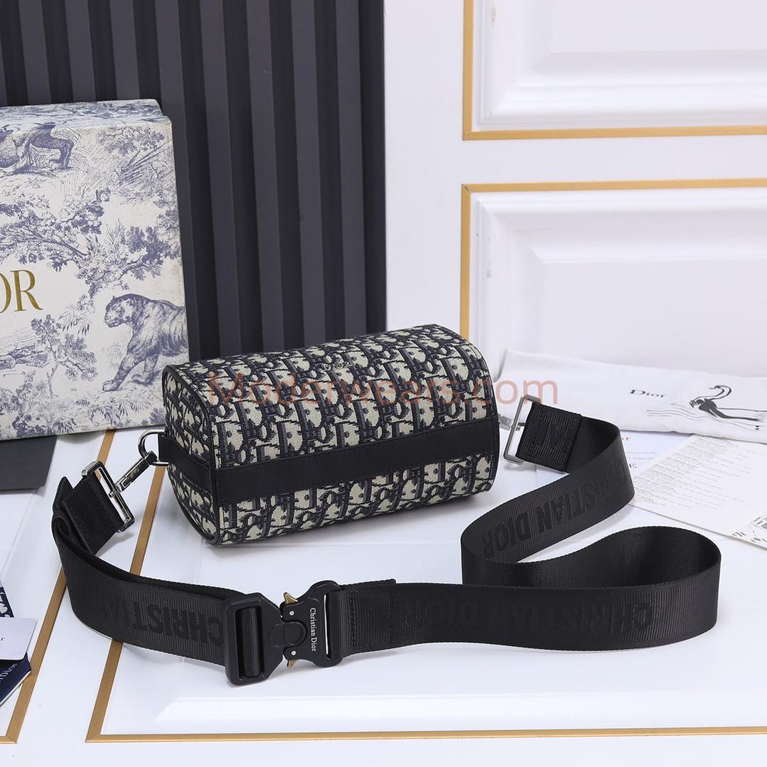 Chic & Stylish Bags