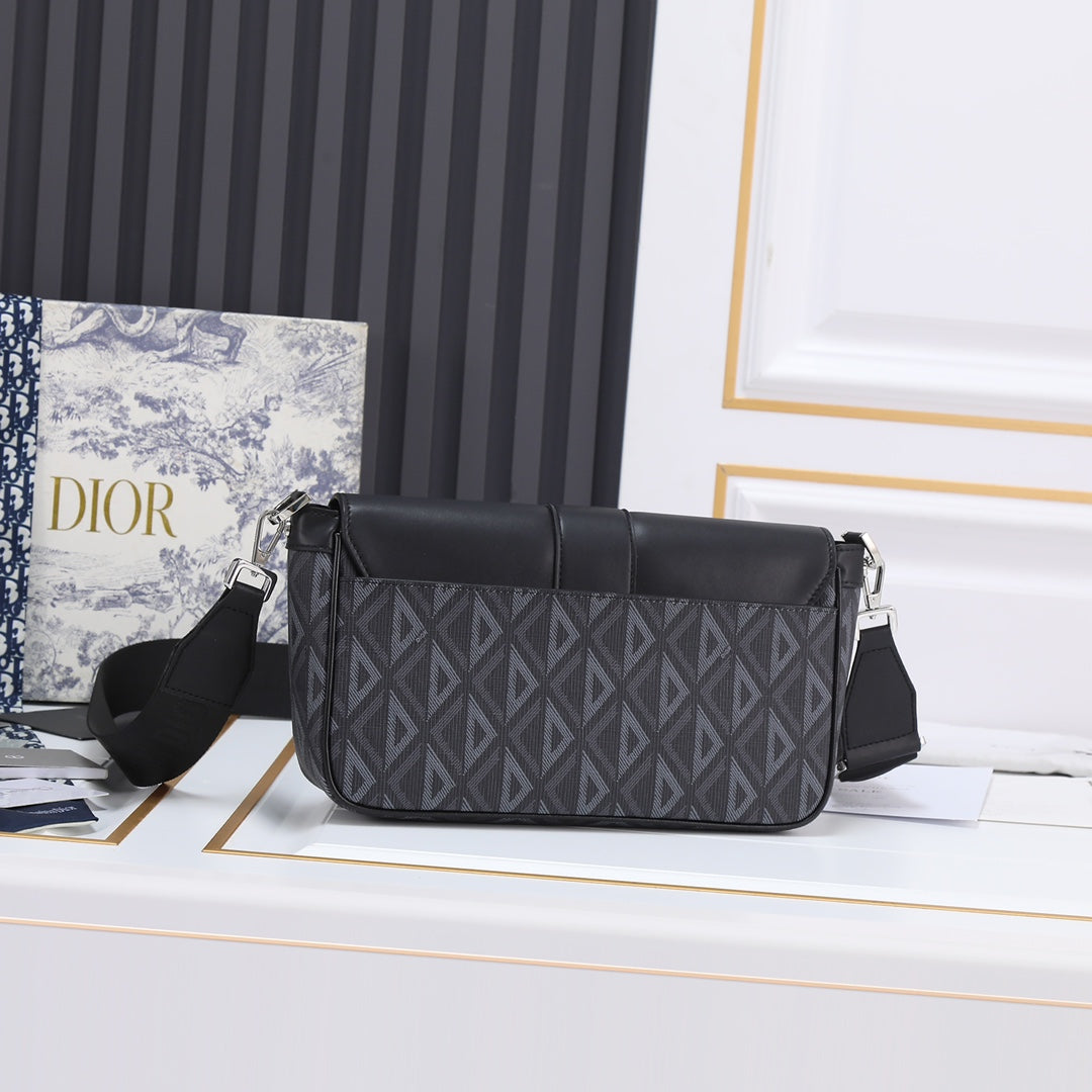 Chic & Stylish Bags