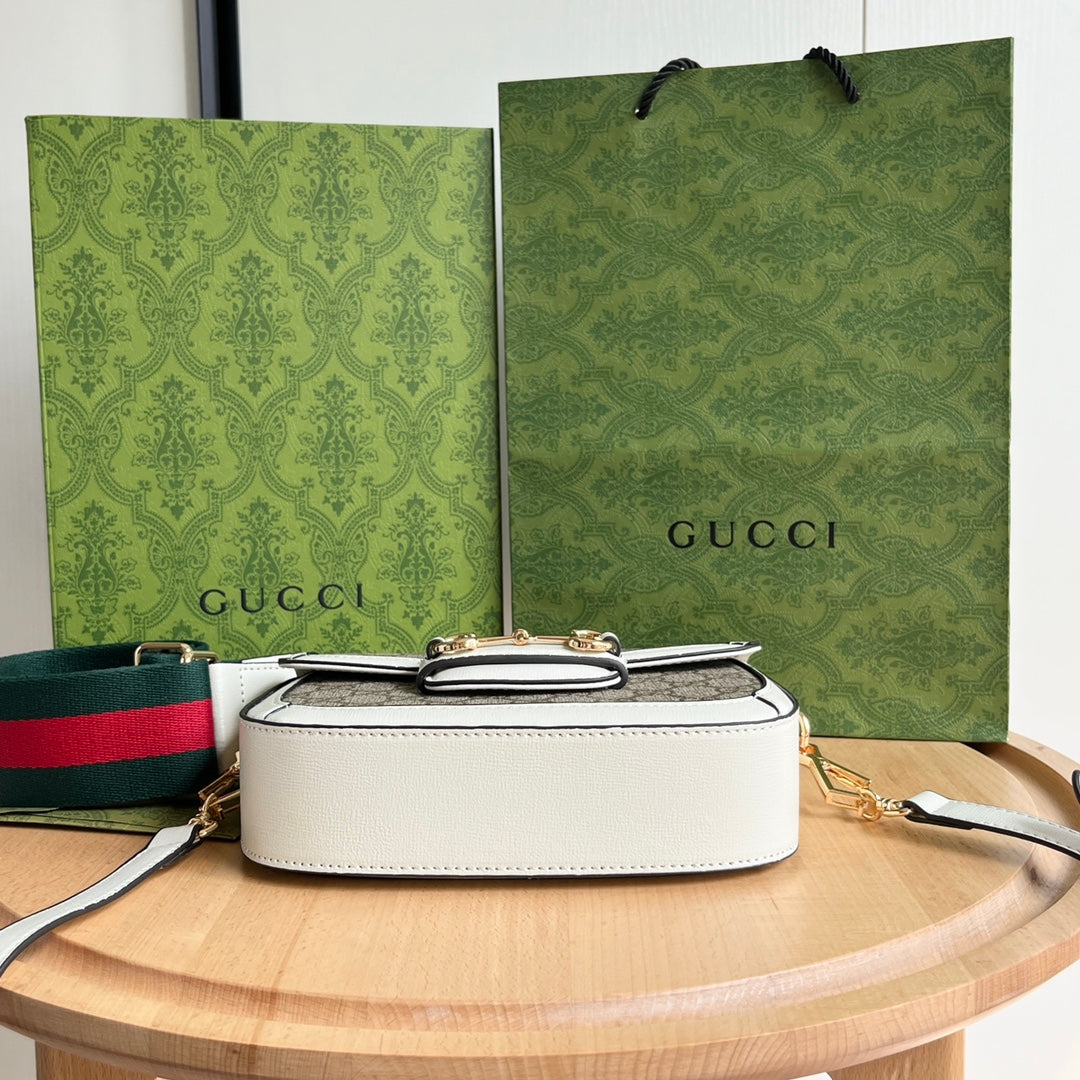 Chic & Stylish Bags