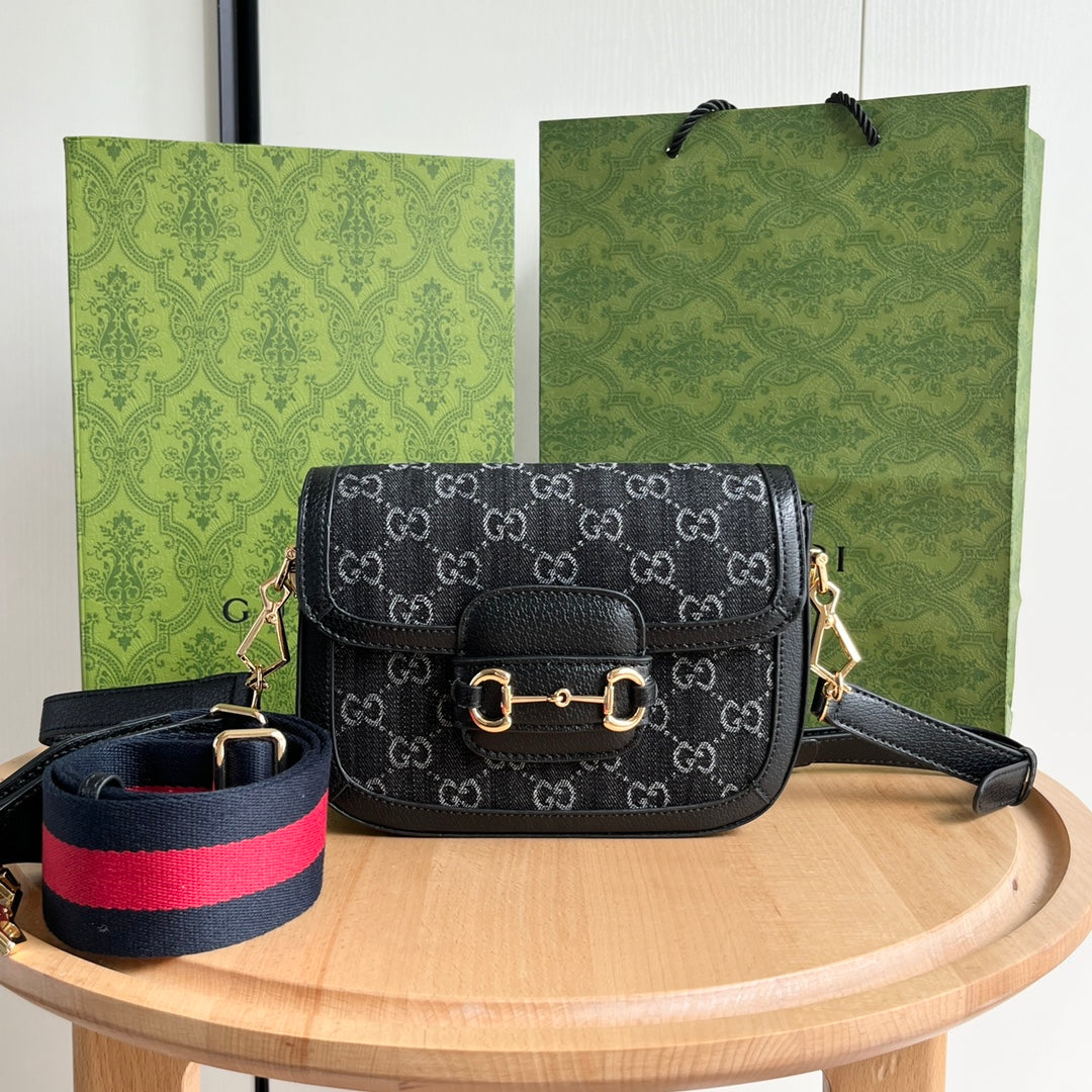 Chic & Stylish Bags