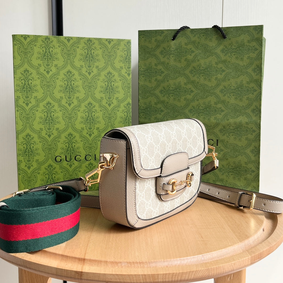 Chic & Stylish Bags