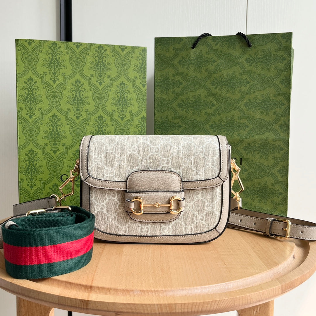 Chic & Stylish Bags