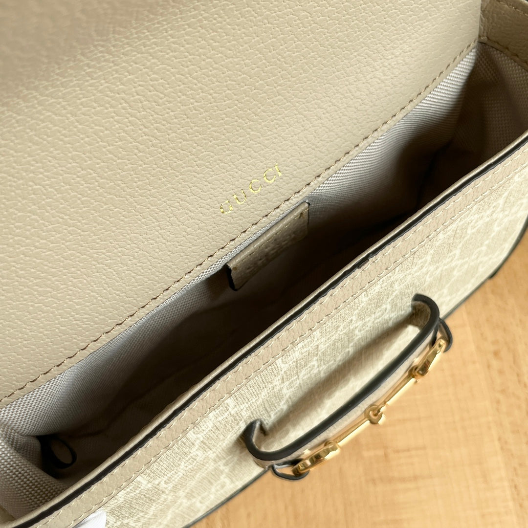 Chic & Stylish Bags