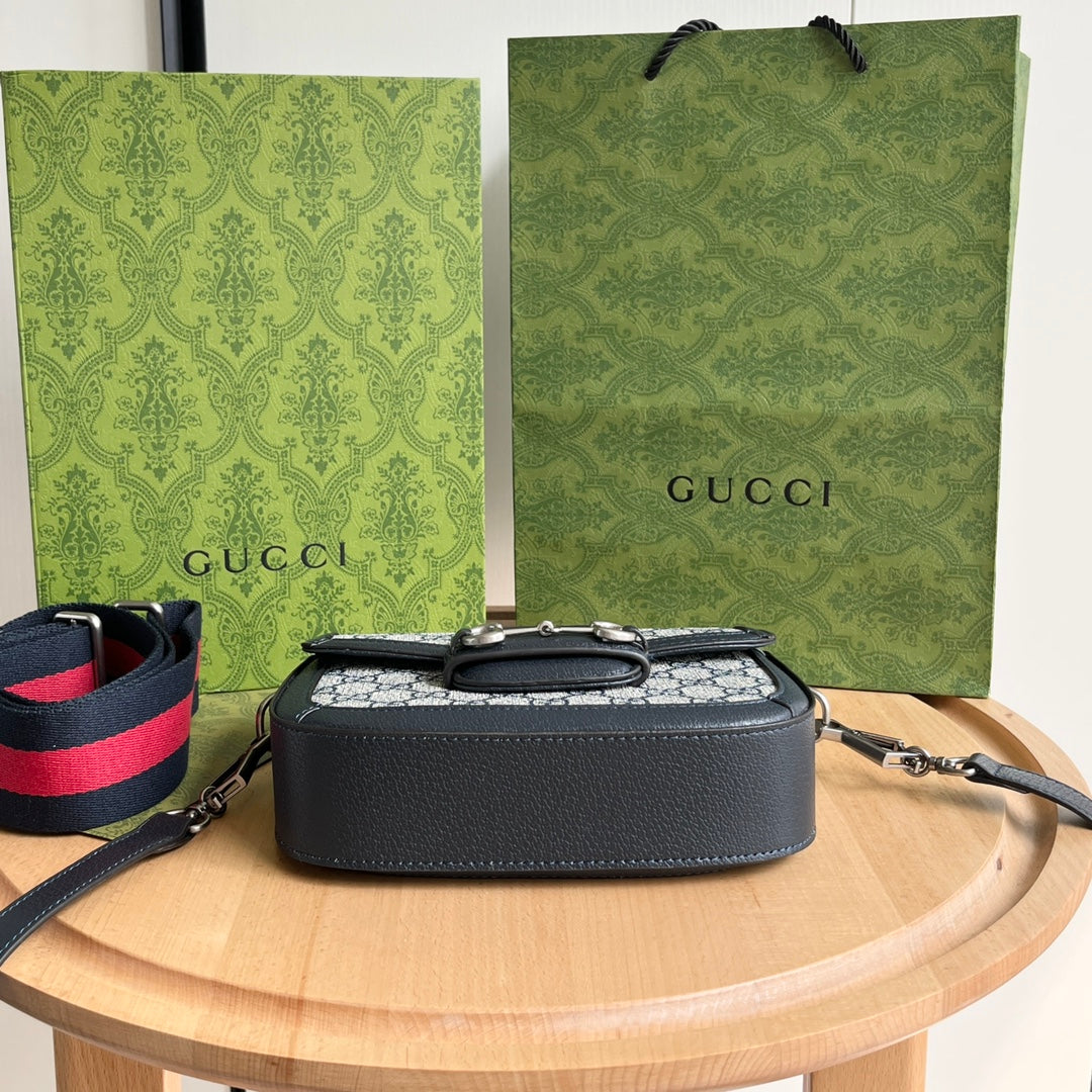 Chic & Stylish Bags