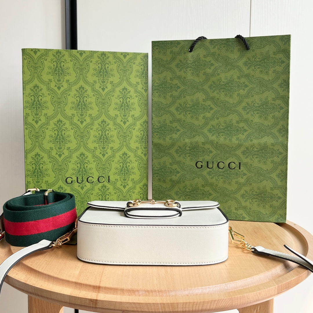 Chic & Stylish Bags