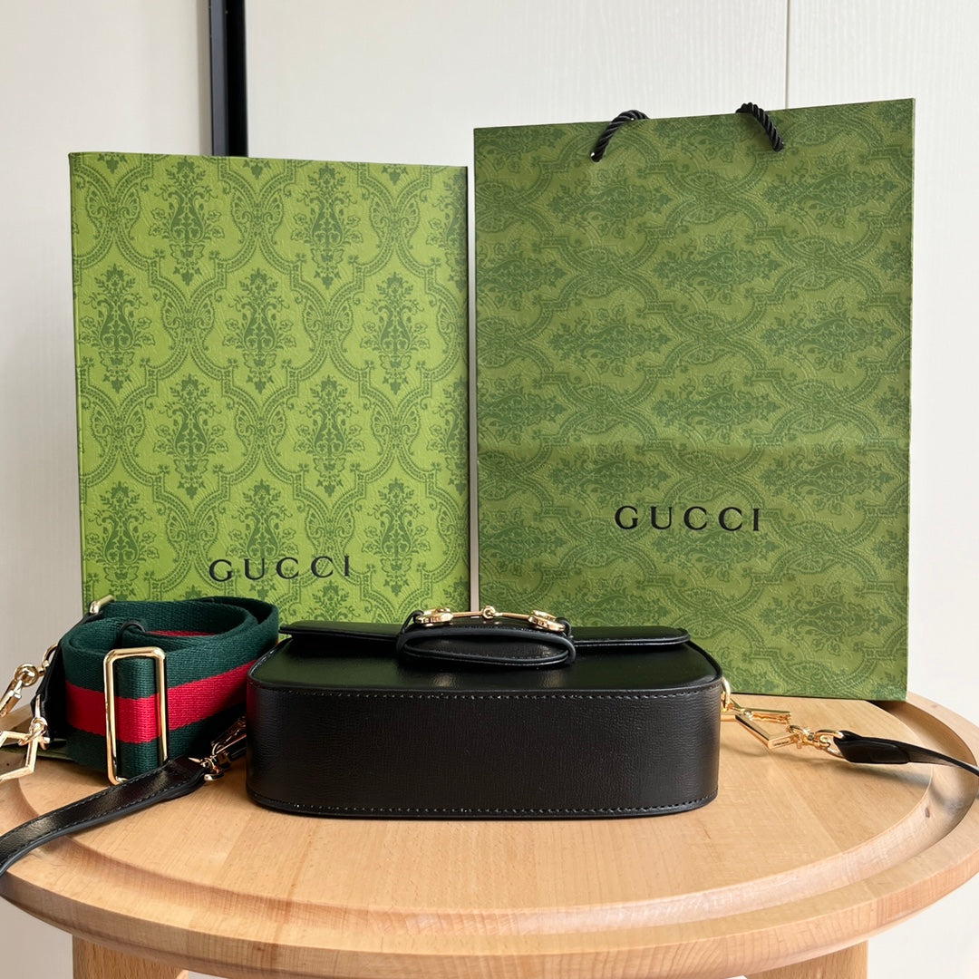 Chic & Stylish Bags