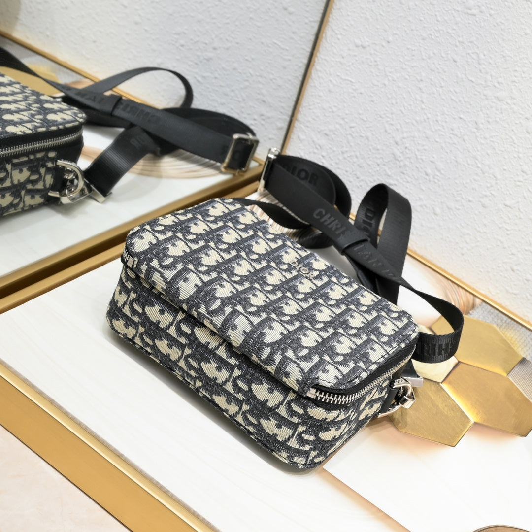 Chic & Stylish Bags