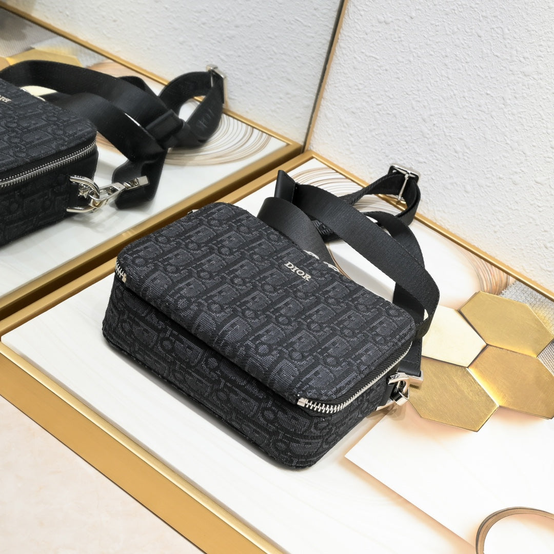 Chic & Stylish Bags