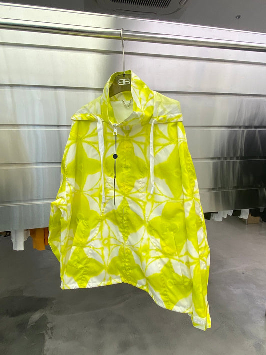 MINIMALIST STREET STYLE