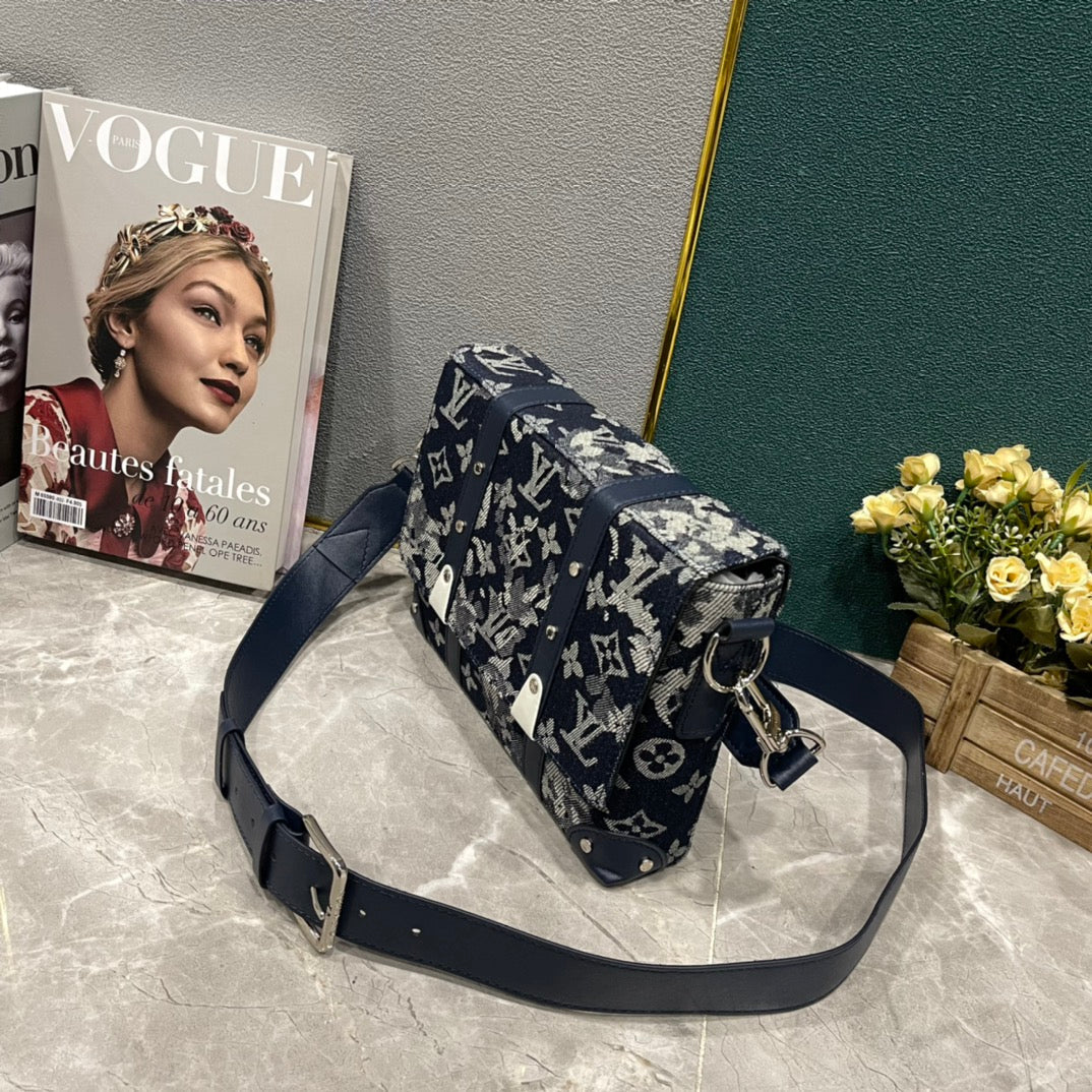 Chic & Stylish Bags