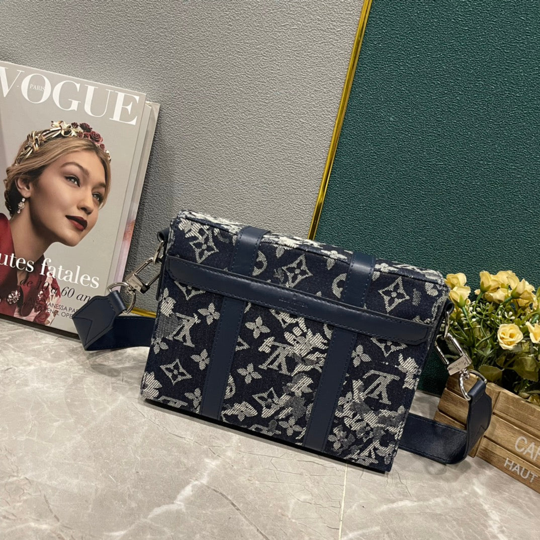 Chic & Stylish Bags