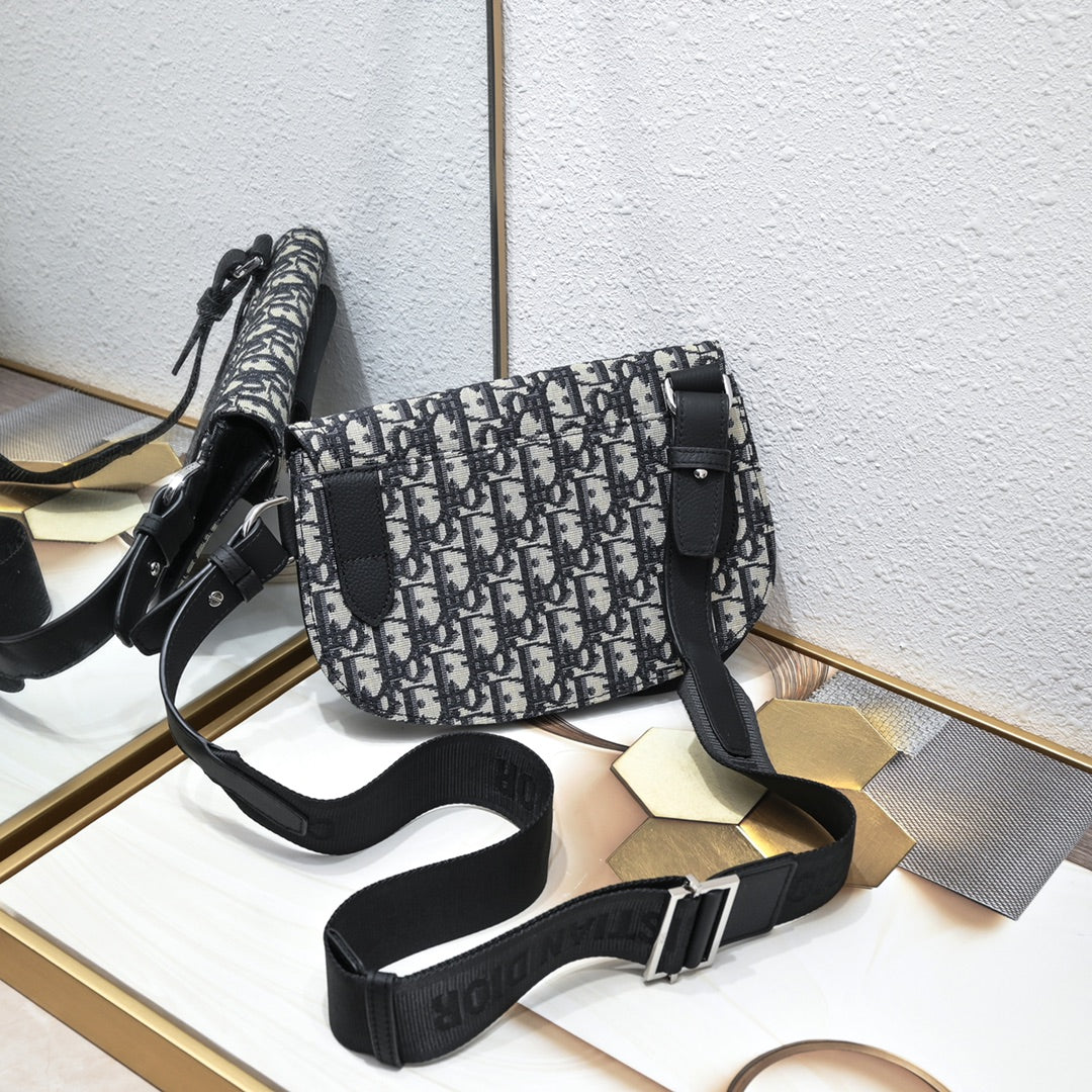Chic & Stylish Bags