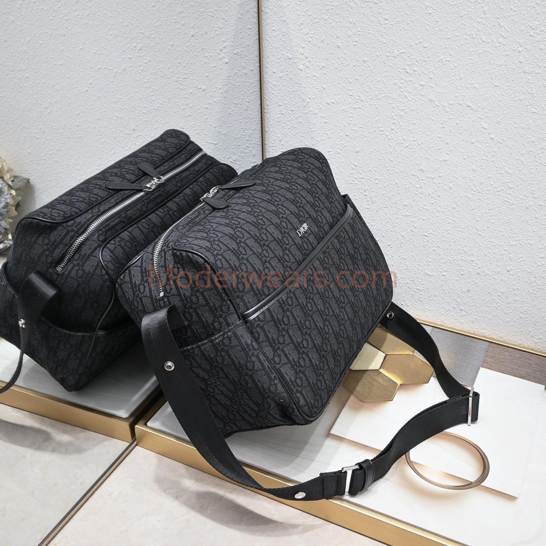 Chic & Stylish Bags