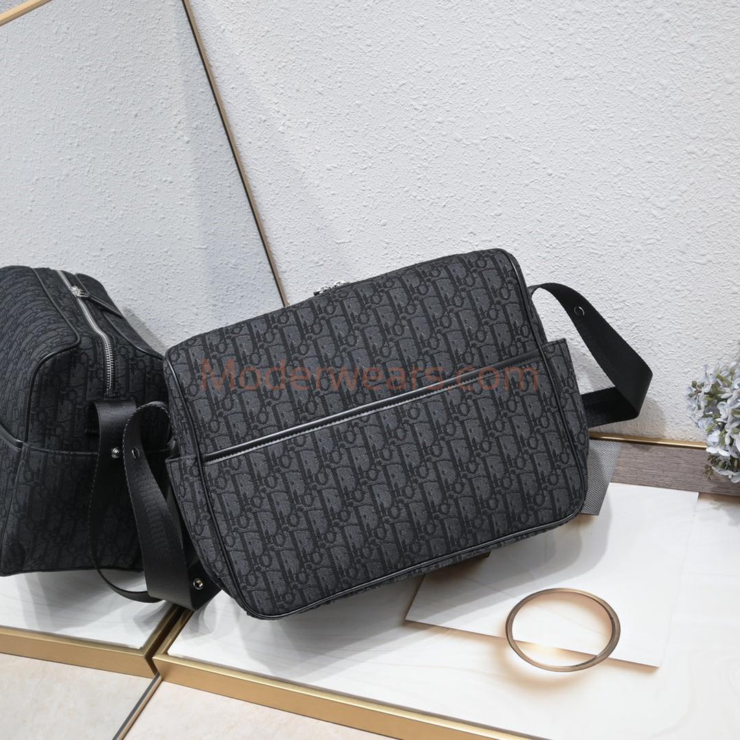 Chic & Stylish Bags