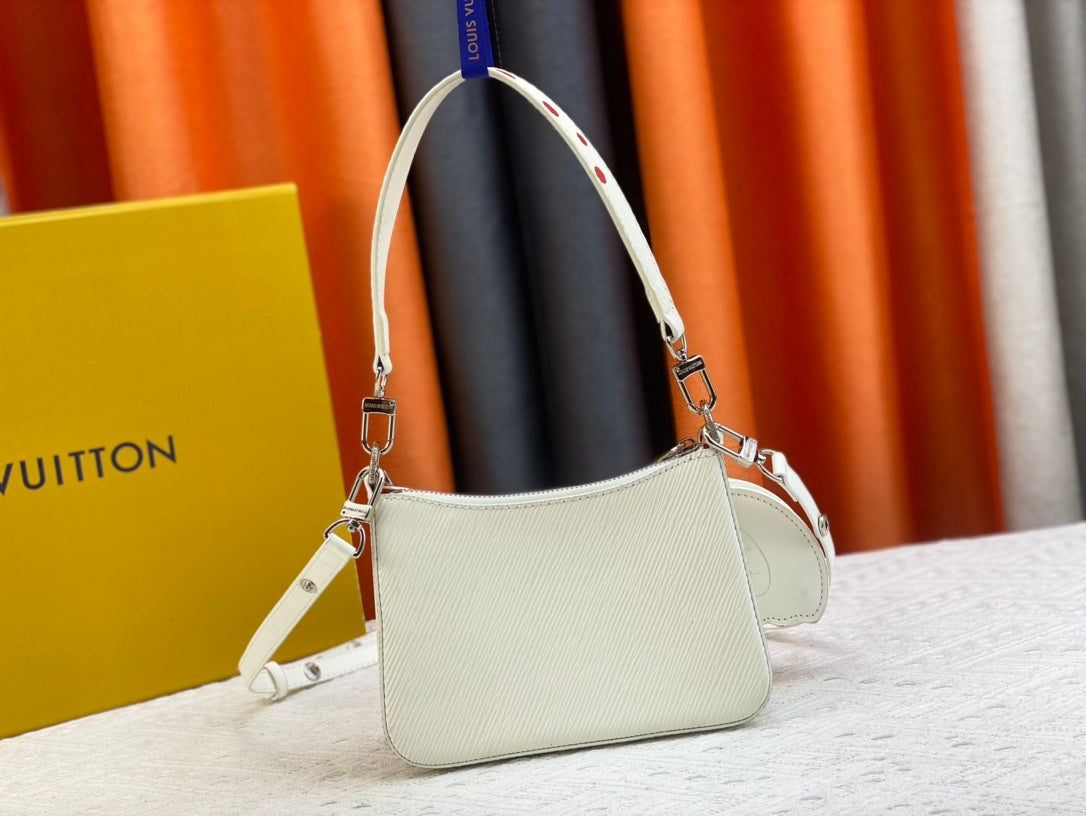 Chic & Stylish Bags