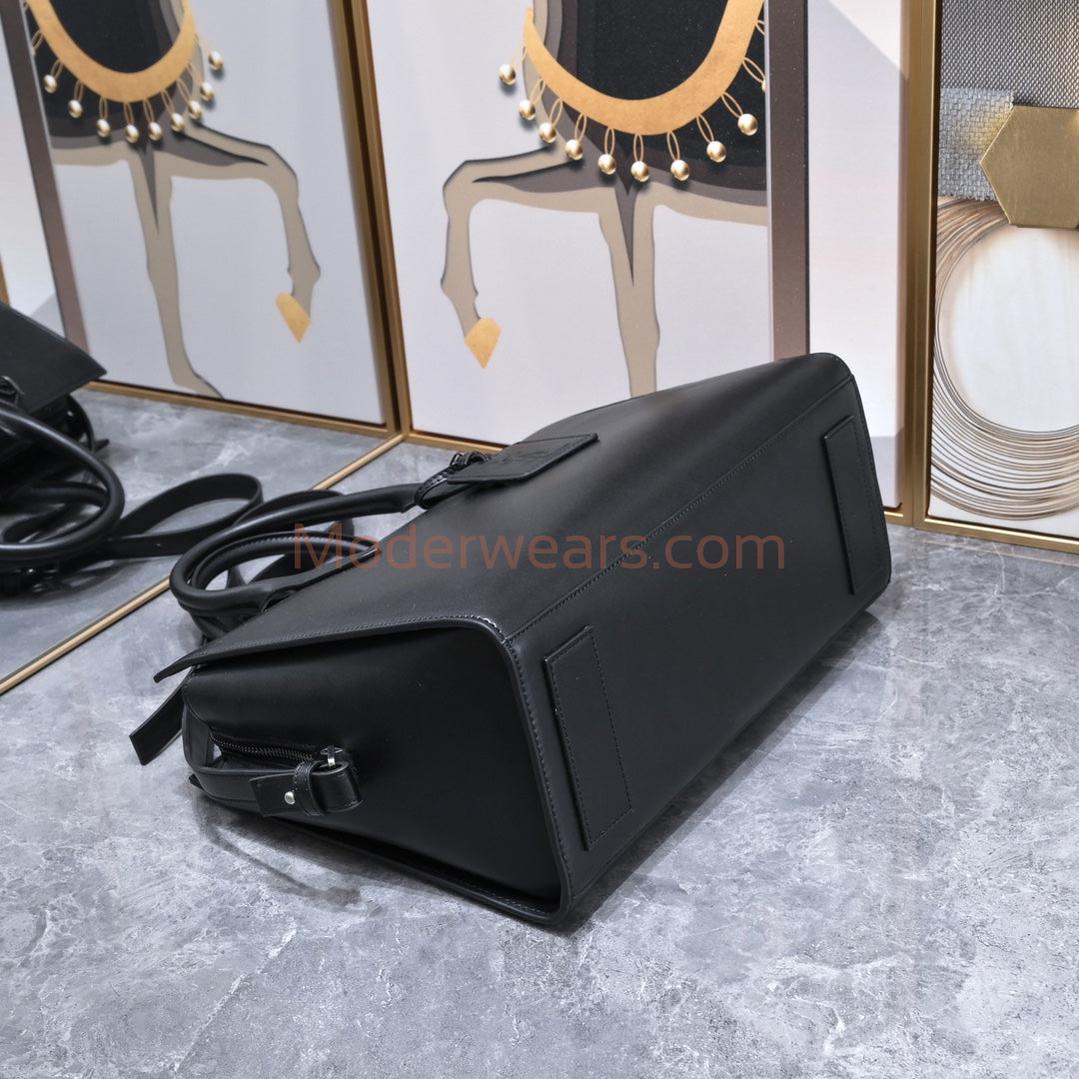 Chic & Stylish Bags