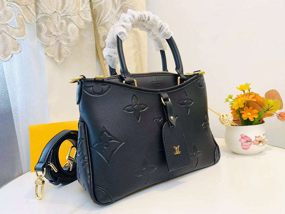 Chic & Stylish Bags
