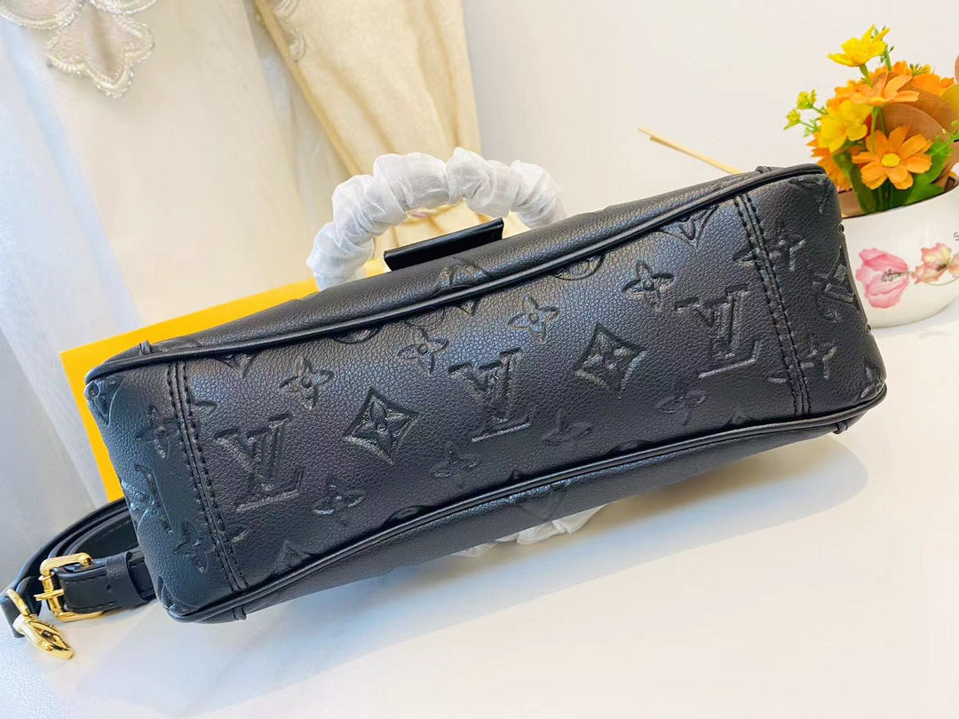 Chic & Stylish Bags