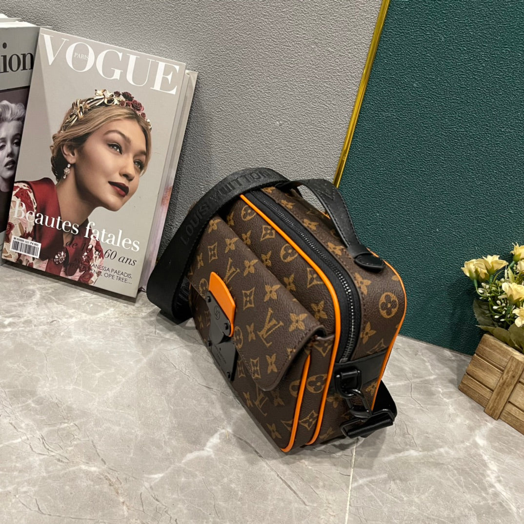 Chic & Stylish Bags
