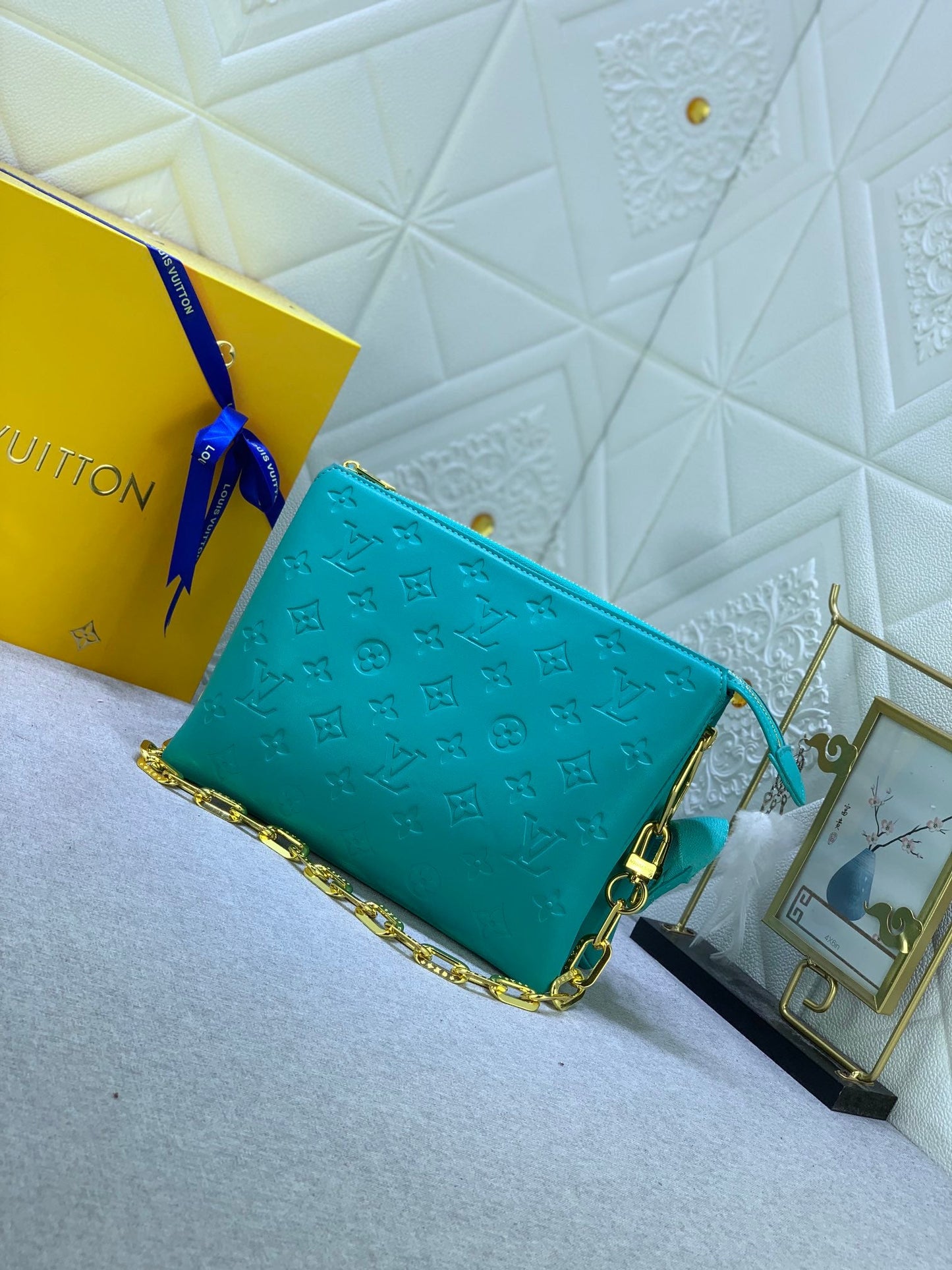 Chic & Stylish Bags