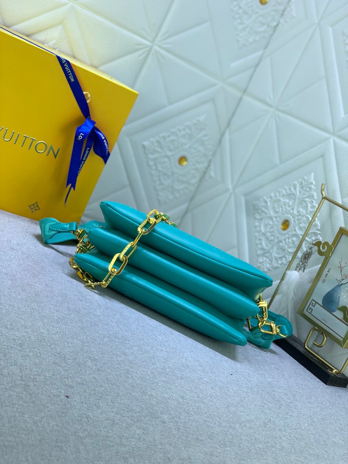 Chic & Stylish Bags