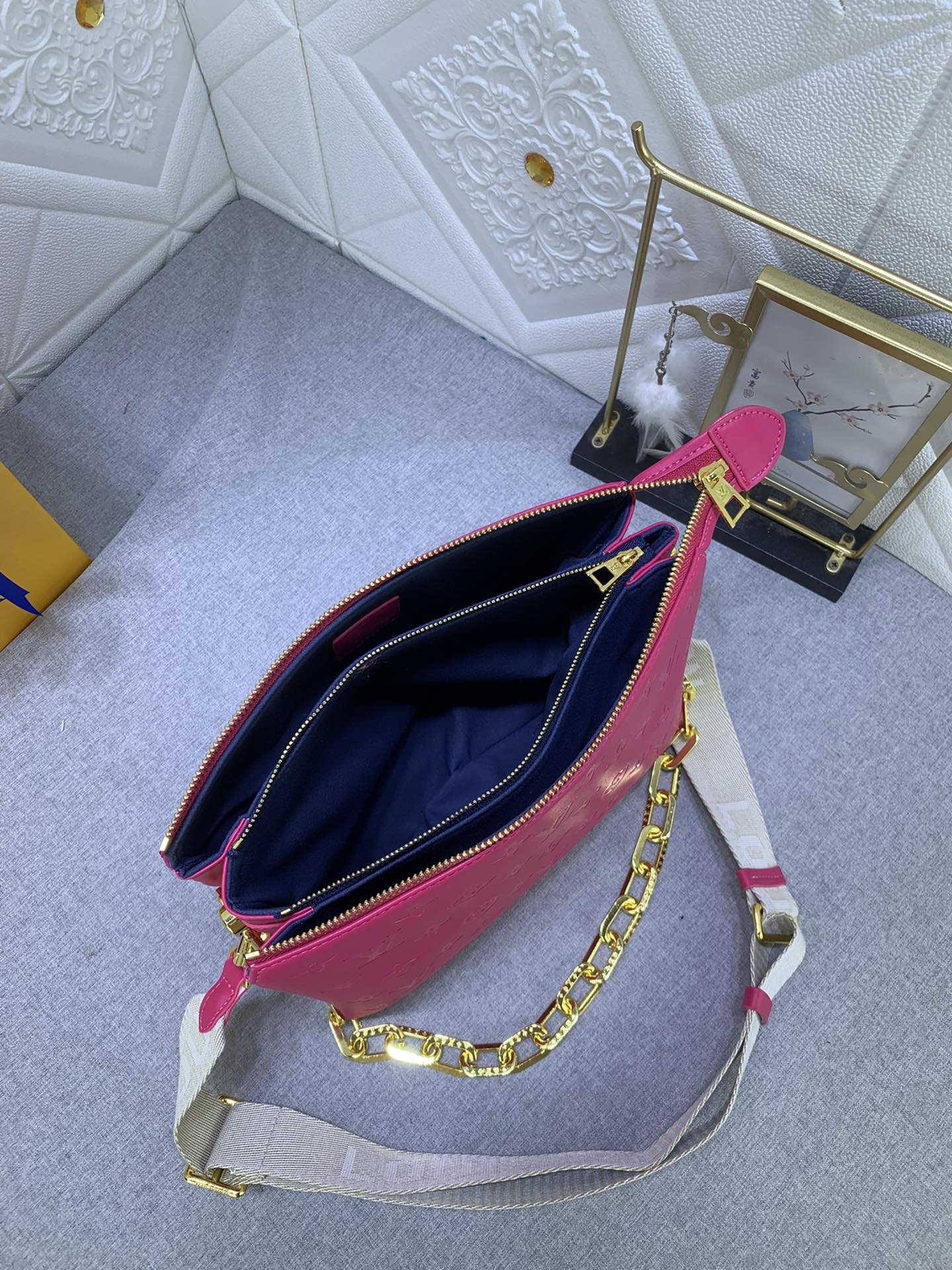 Chic & Stylish Bags