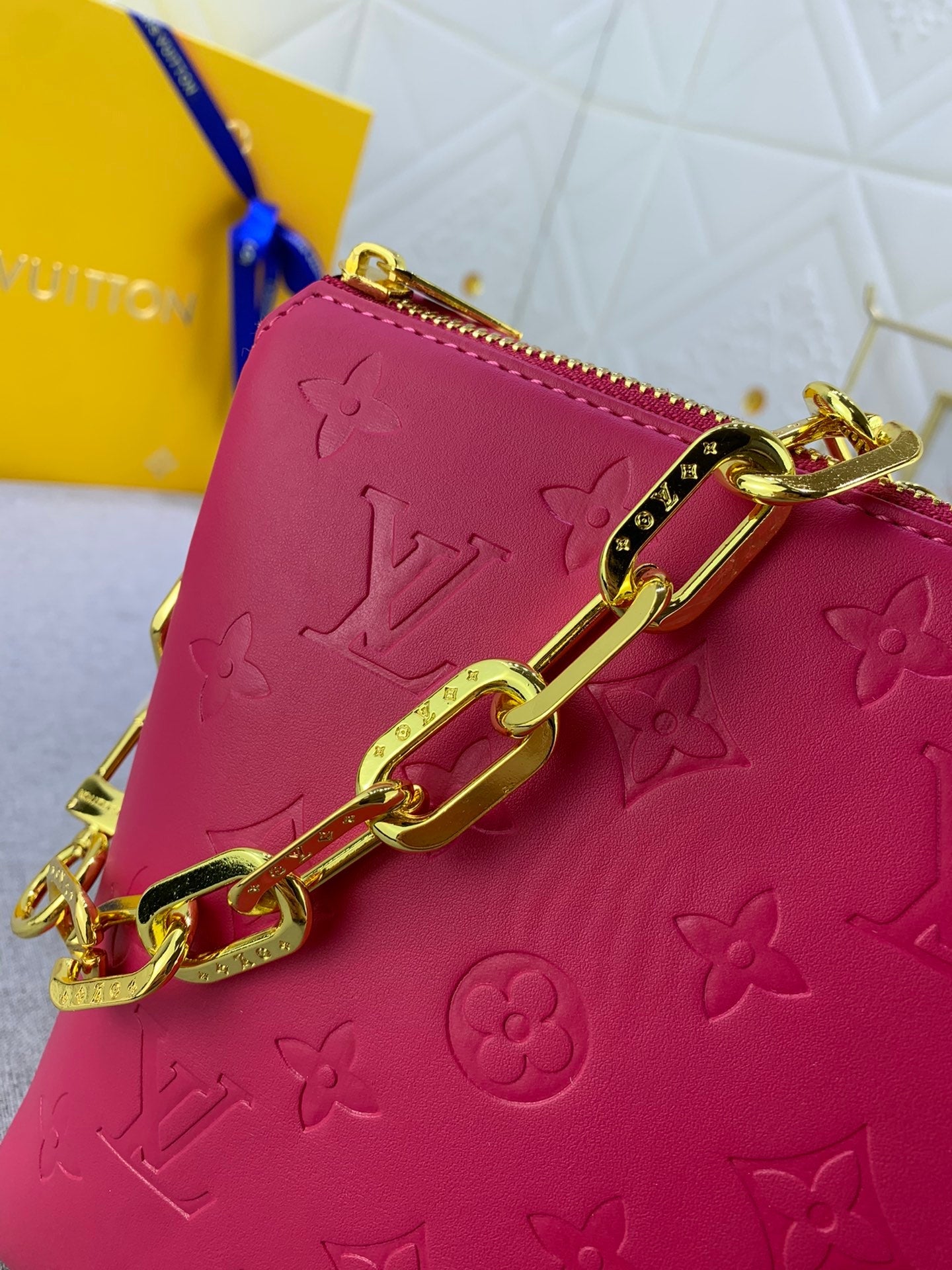 Chic & Stylish Bags