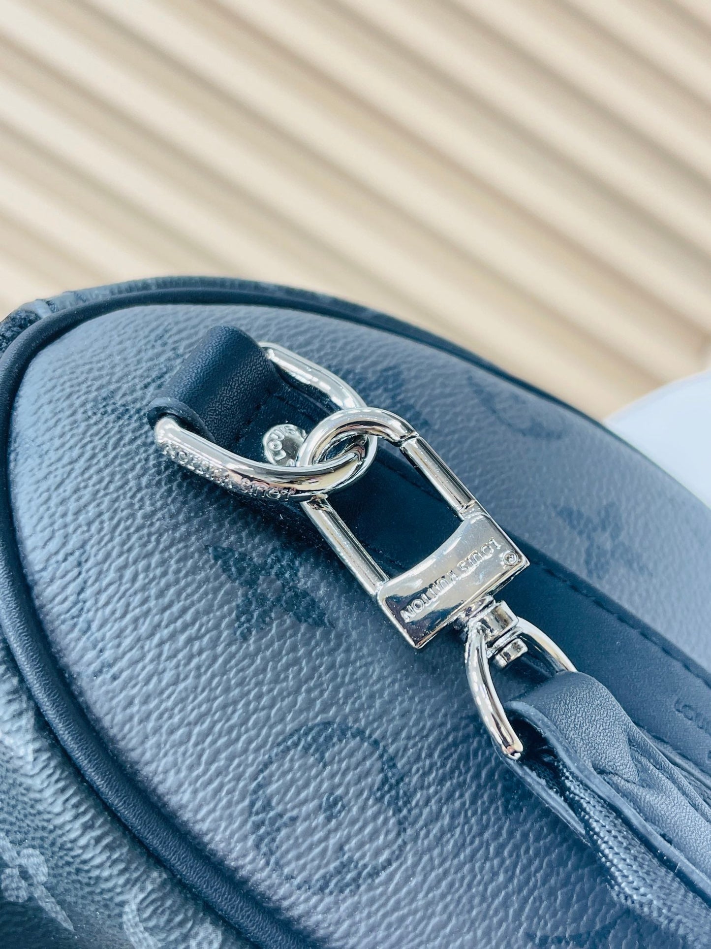 Chic & Stylish Bags