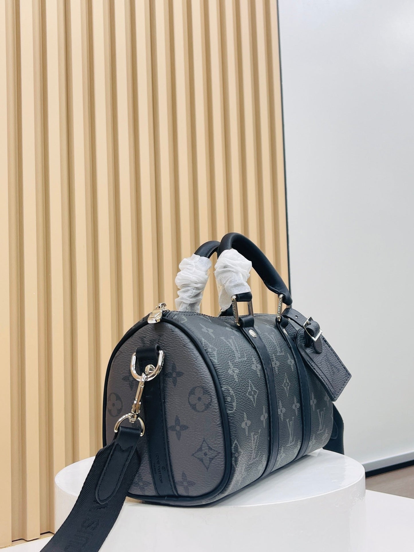 Chic & Stylish Bags