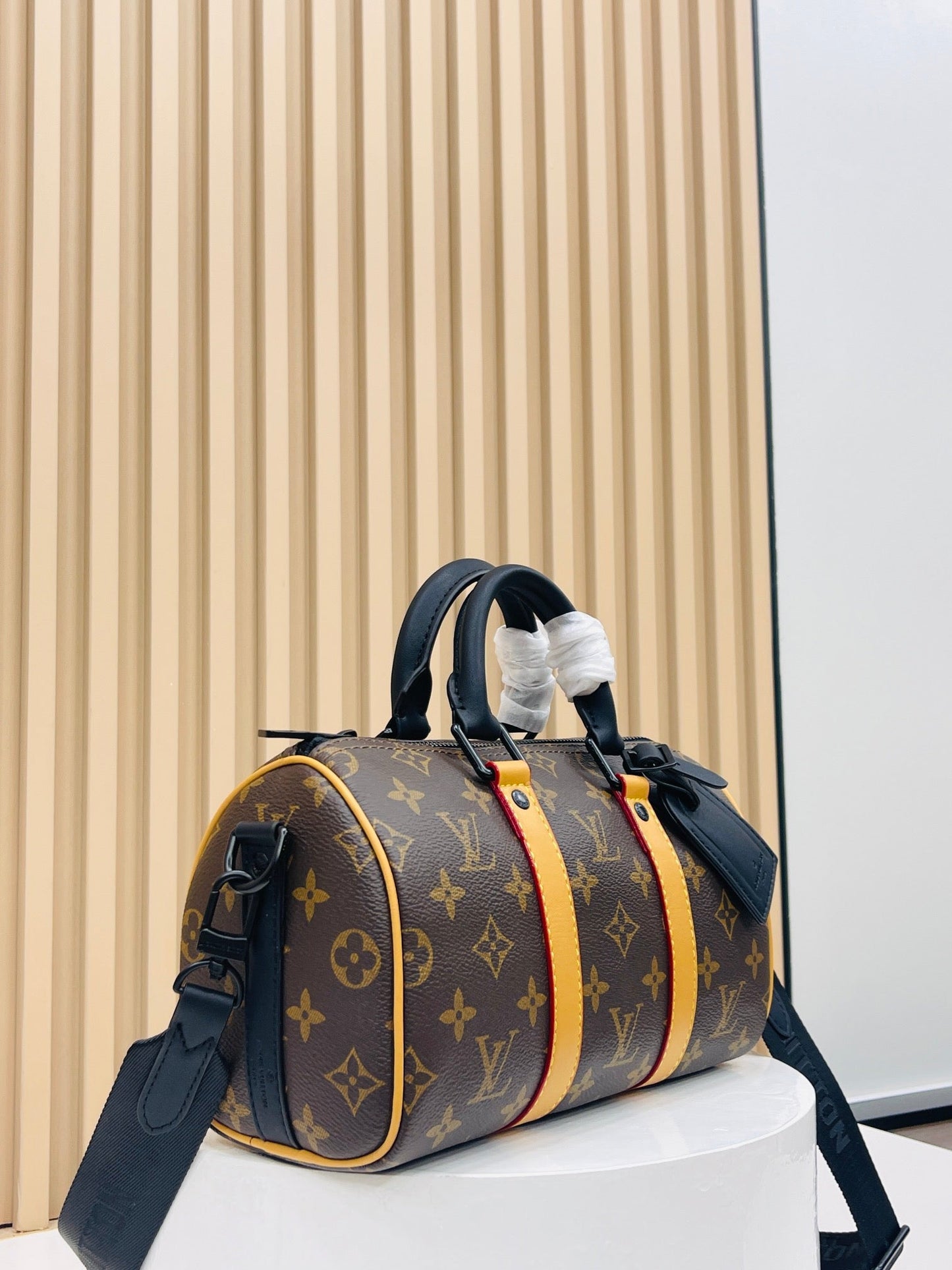 Chic & Stylish Bags
