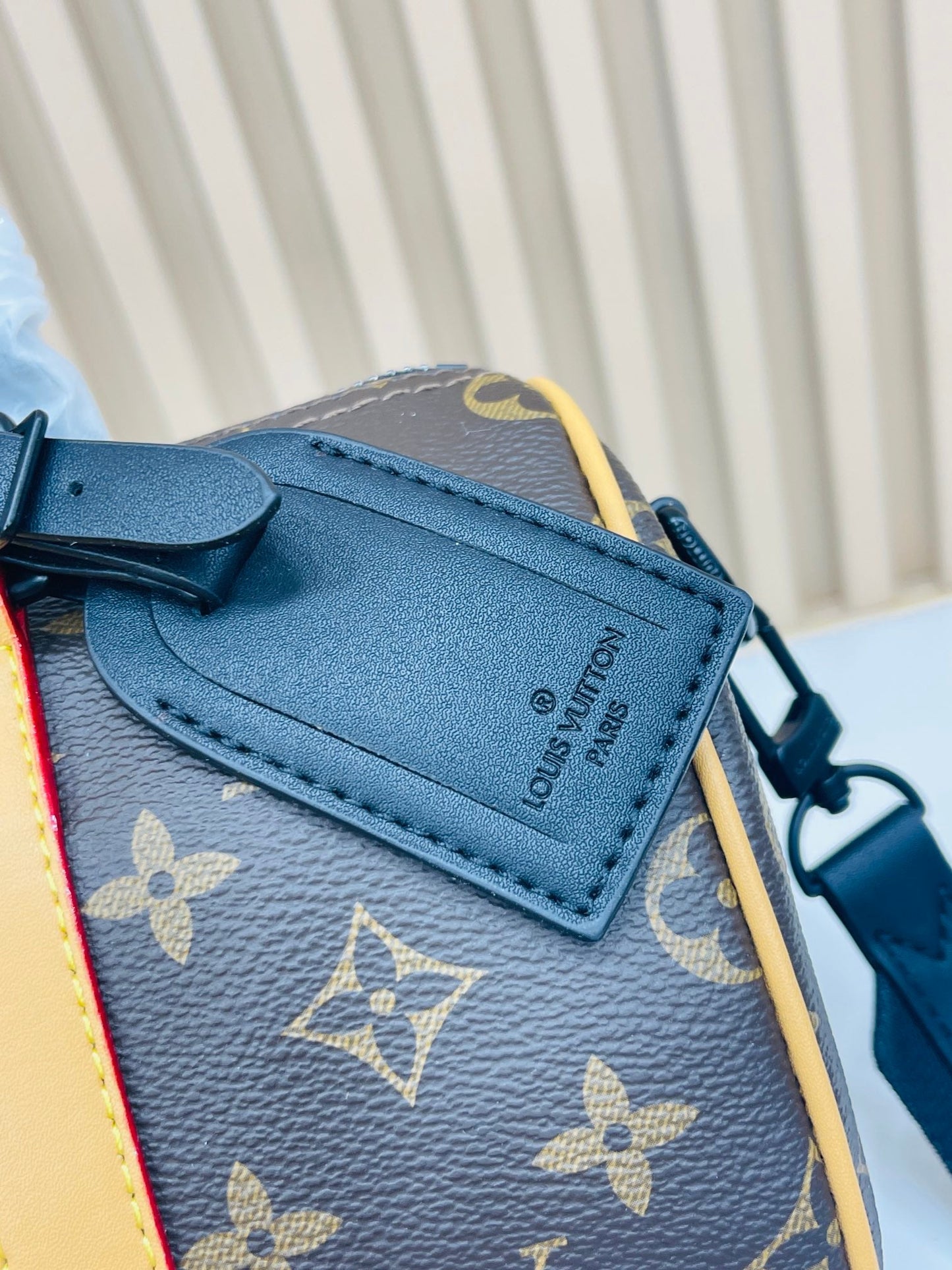 Chic & Stylish Bags