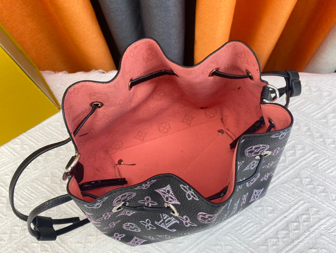 Chic & Stylish Bags