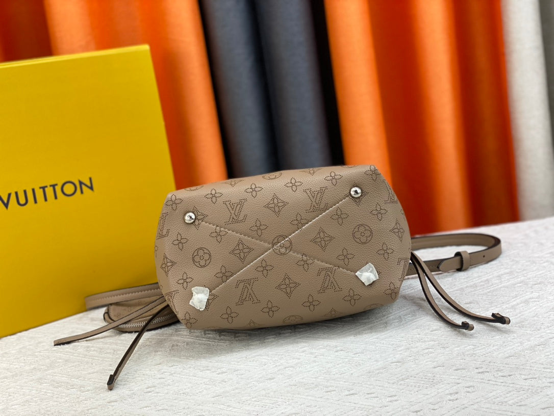 Chic & Stylish Bags