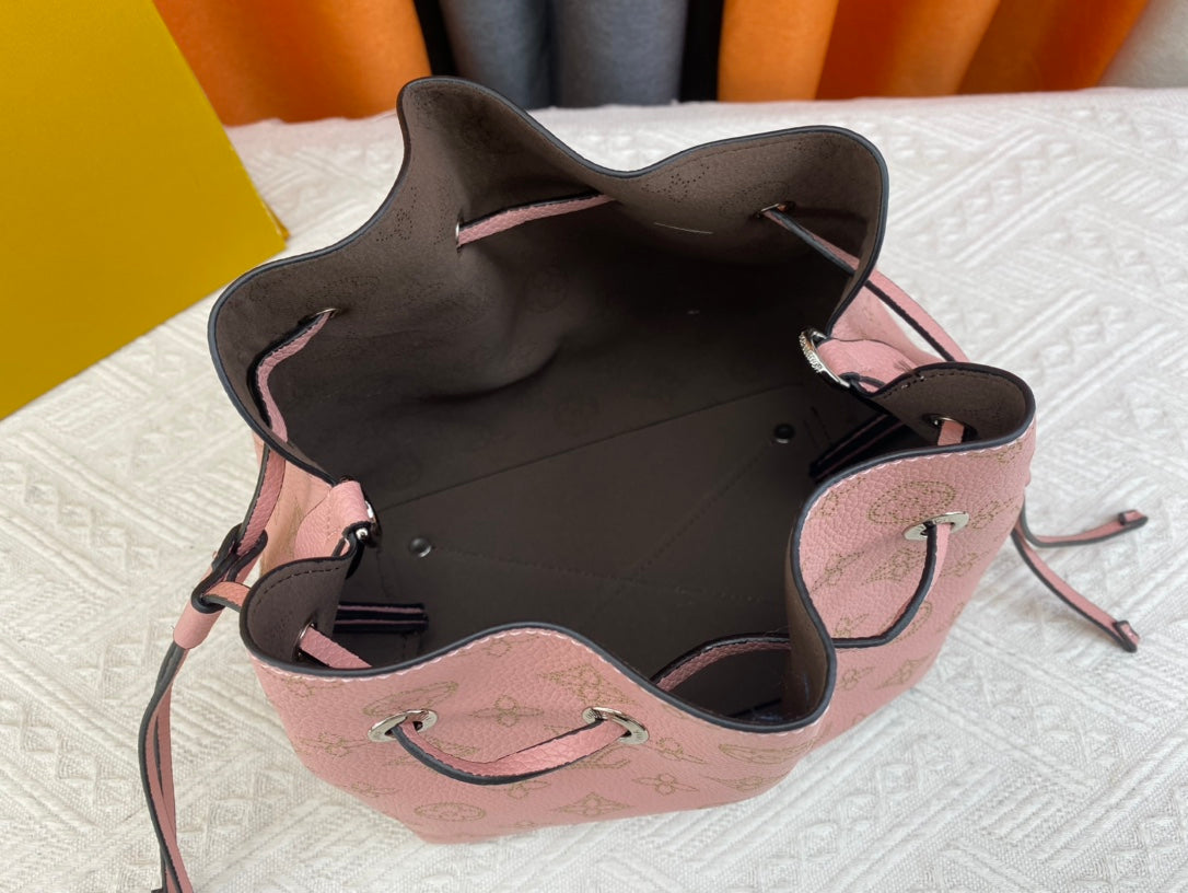 Chic & Stylish Bags