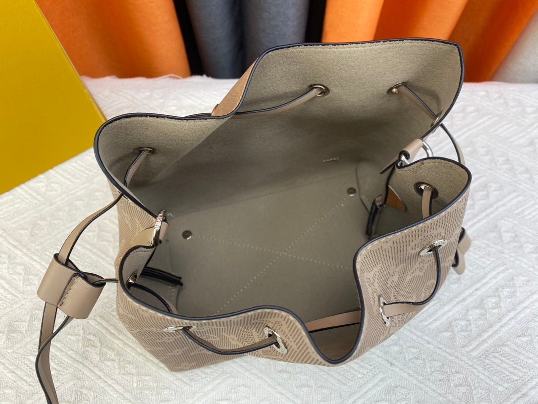 Chic & Stylish Bags