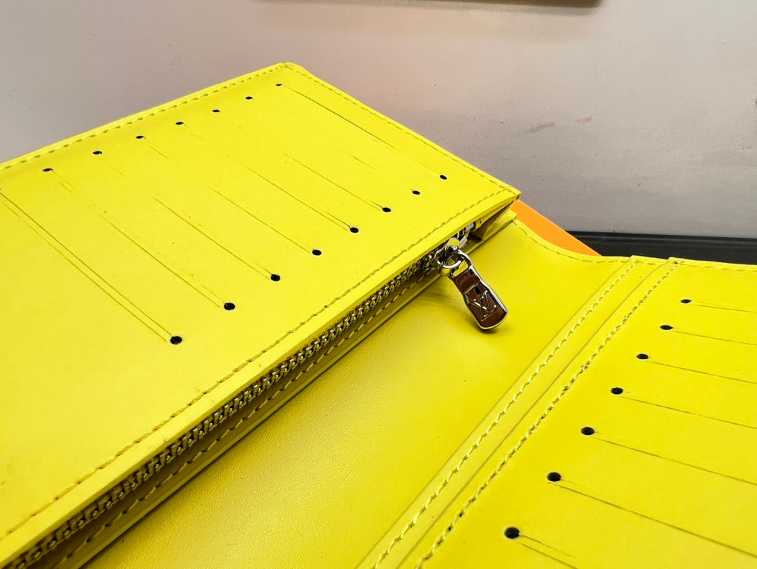 Chic & Stylish Bags