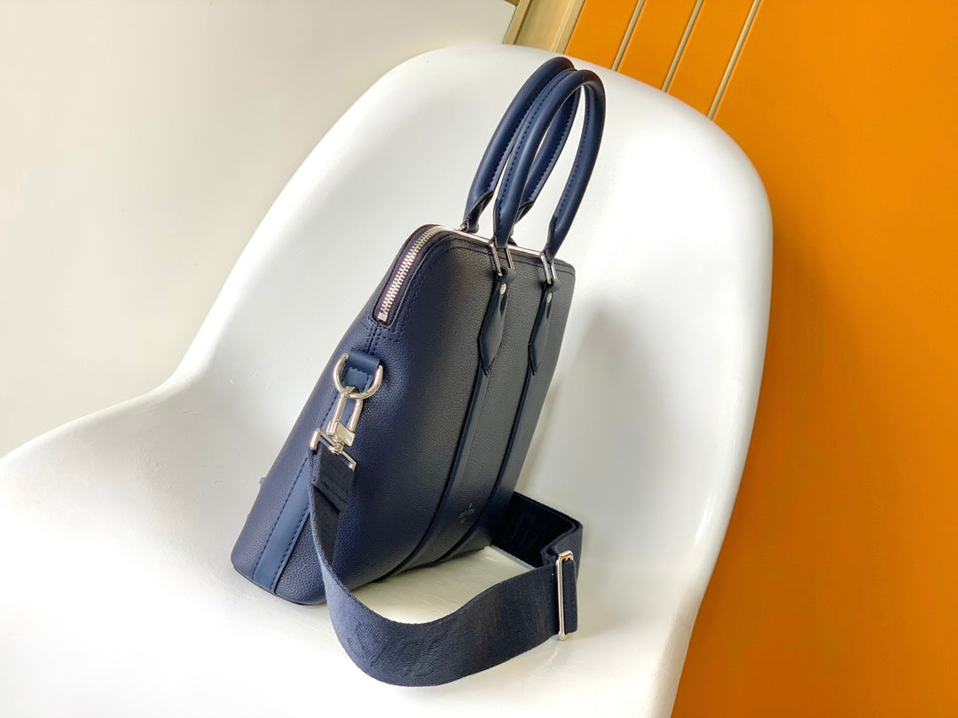 Chic & Stylish Bags